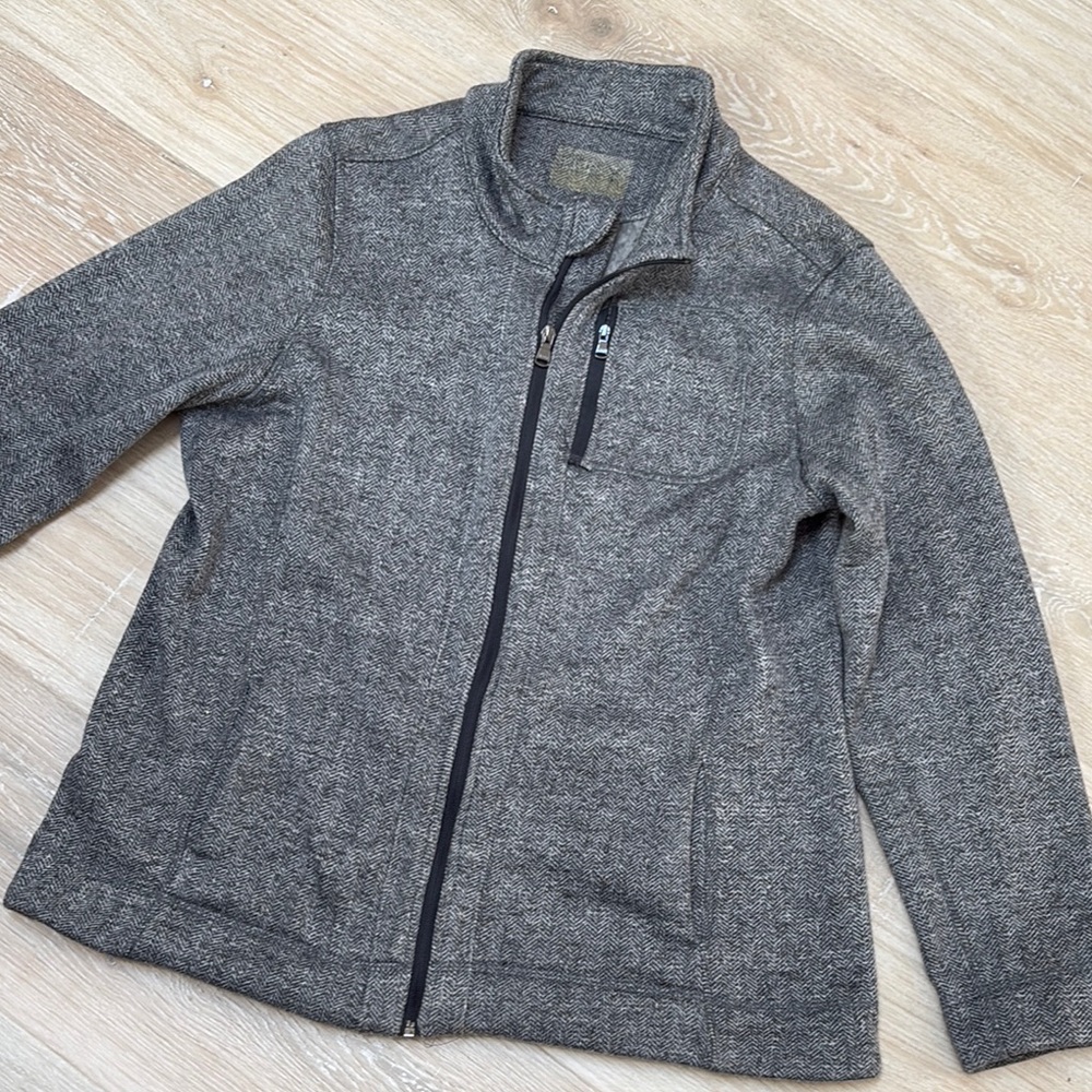Herringbone Gray Full-Zip Jacket